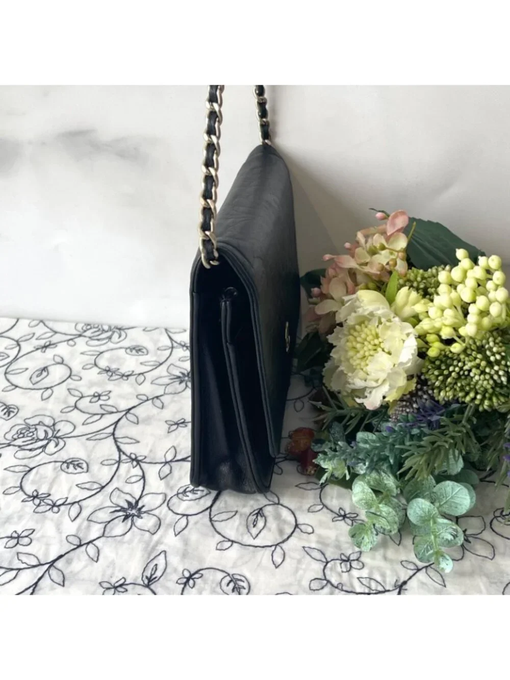 Chanel Chain Wallet Camellia Shoulder Bag